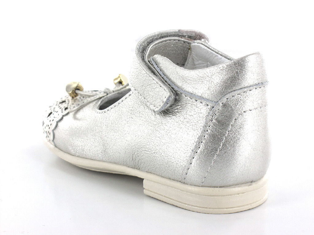 cheri_lauflern_spangenschuh_silber_0824_seta_2977