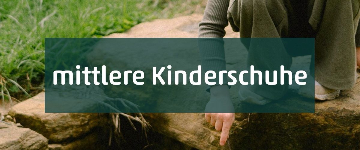 Mittlere Kinderschuhe